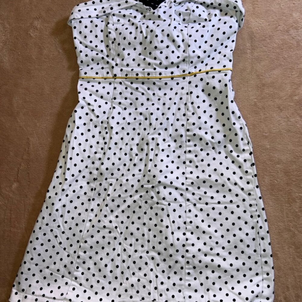 Sangri Women 8P Black White Yellow Accents Polka-dot Strapless Short Dress